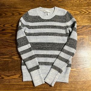 Women’s  Sweater